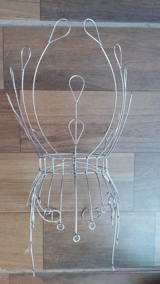 Frames Crowns by order only - Contact our team